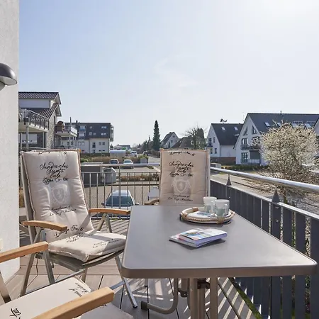 Wellentaenzer Apartment *