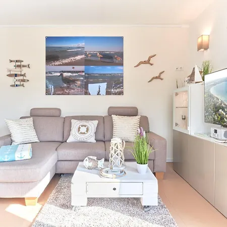 Wellentaenzer Apartment Scharbeutz